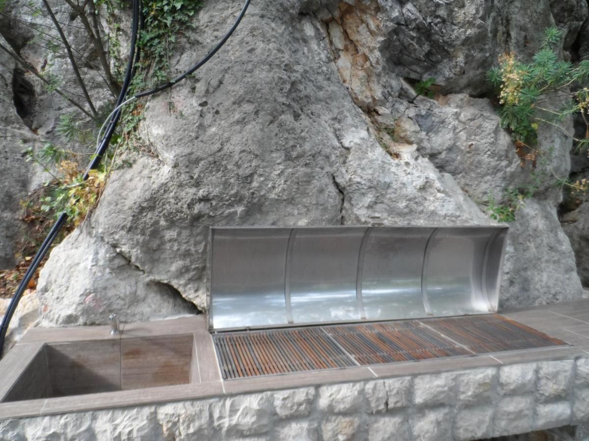 Гостевой дом Pataki Studios Петровац-32